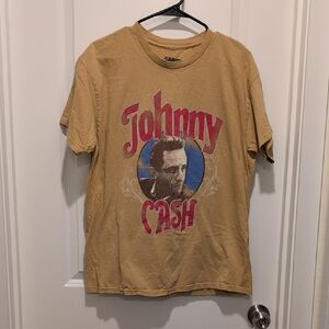 Retro Style Johnny Cash Graphic Tee - Tan and Red